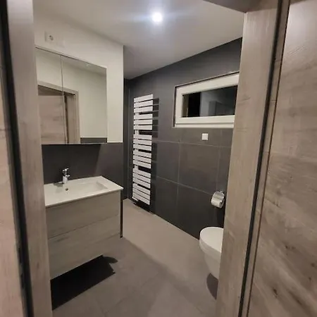 Moderne 1,5 Zimmerwohnung Lägenhet *